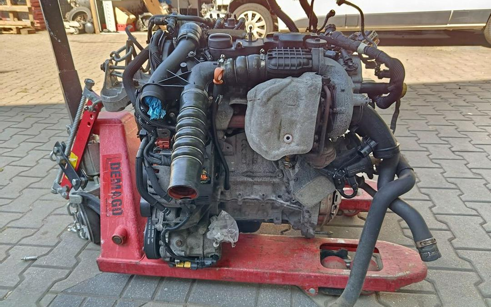 Moteur d’occasion pour PEUGEOT 3008 